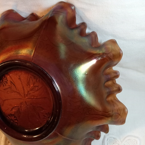 Fenton Dragon and Lotus Ruffle Bowl - Picture 7 of 8